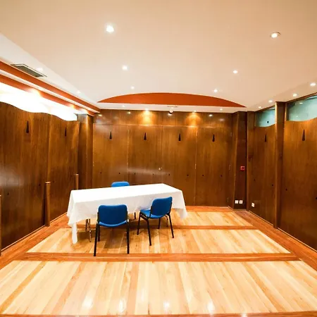 Cordon Hotel 3*
