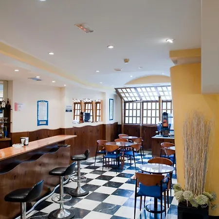 Hotel Cordon 3*