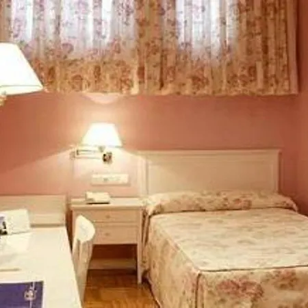 Cordon Hotel