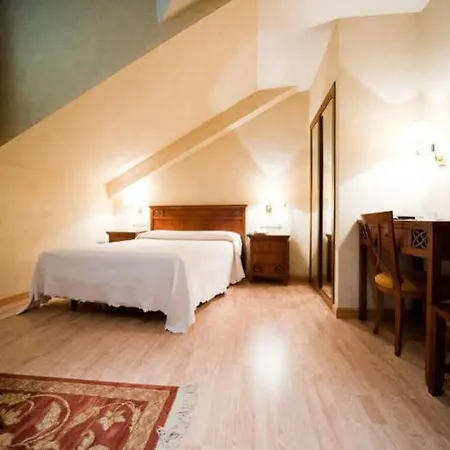 Cordon Hotel